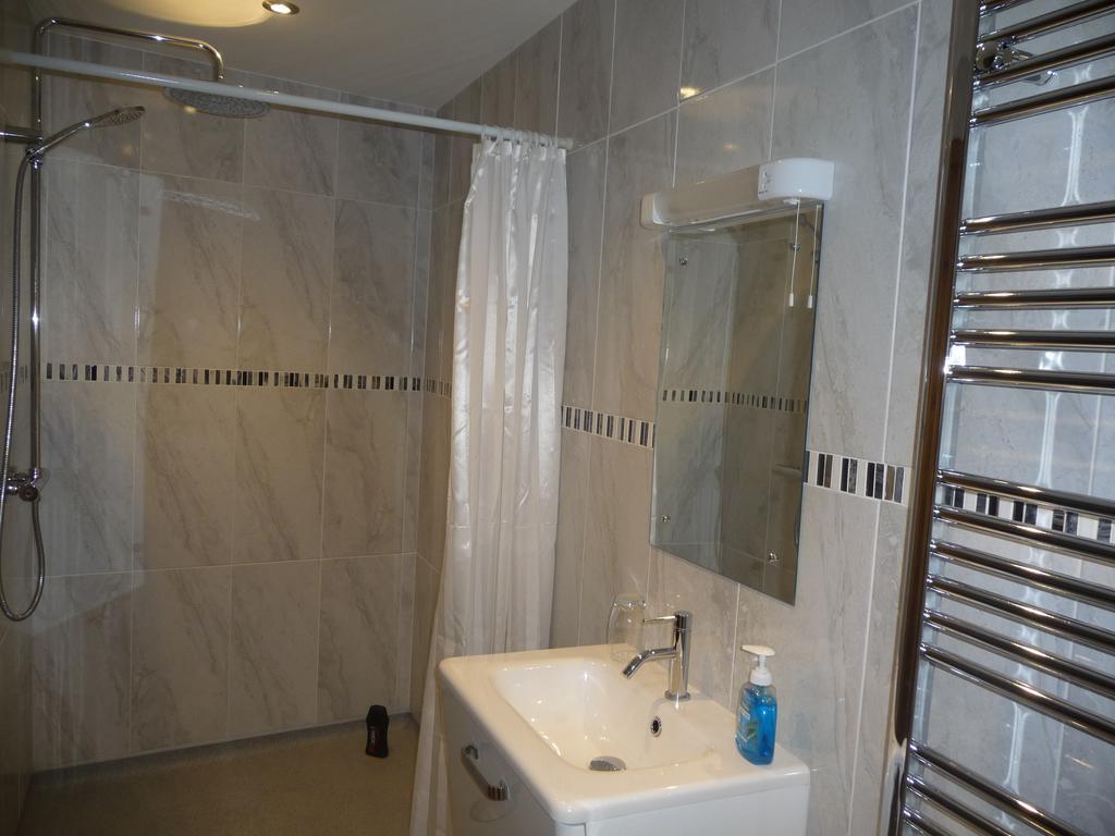 Ivy Hall Wootton Bridge  ห้อง รูปภาพ